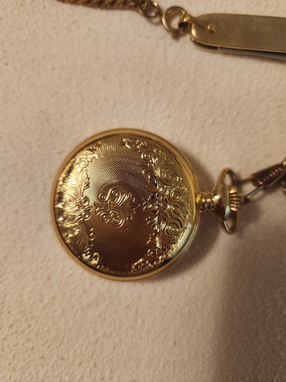 Gold Pocket Watch with Chain and Swiss Army Knife - Picture 5 of 7